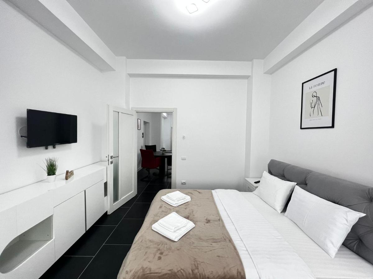 Cozy Aparthotel - Central City Suceava Ngoại thất bức ảnh