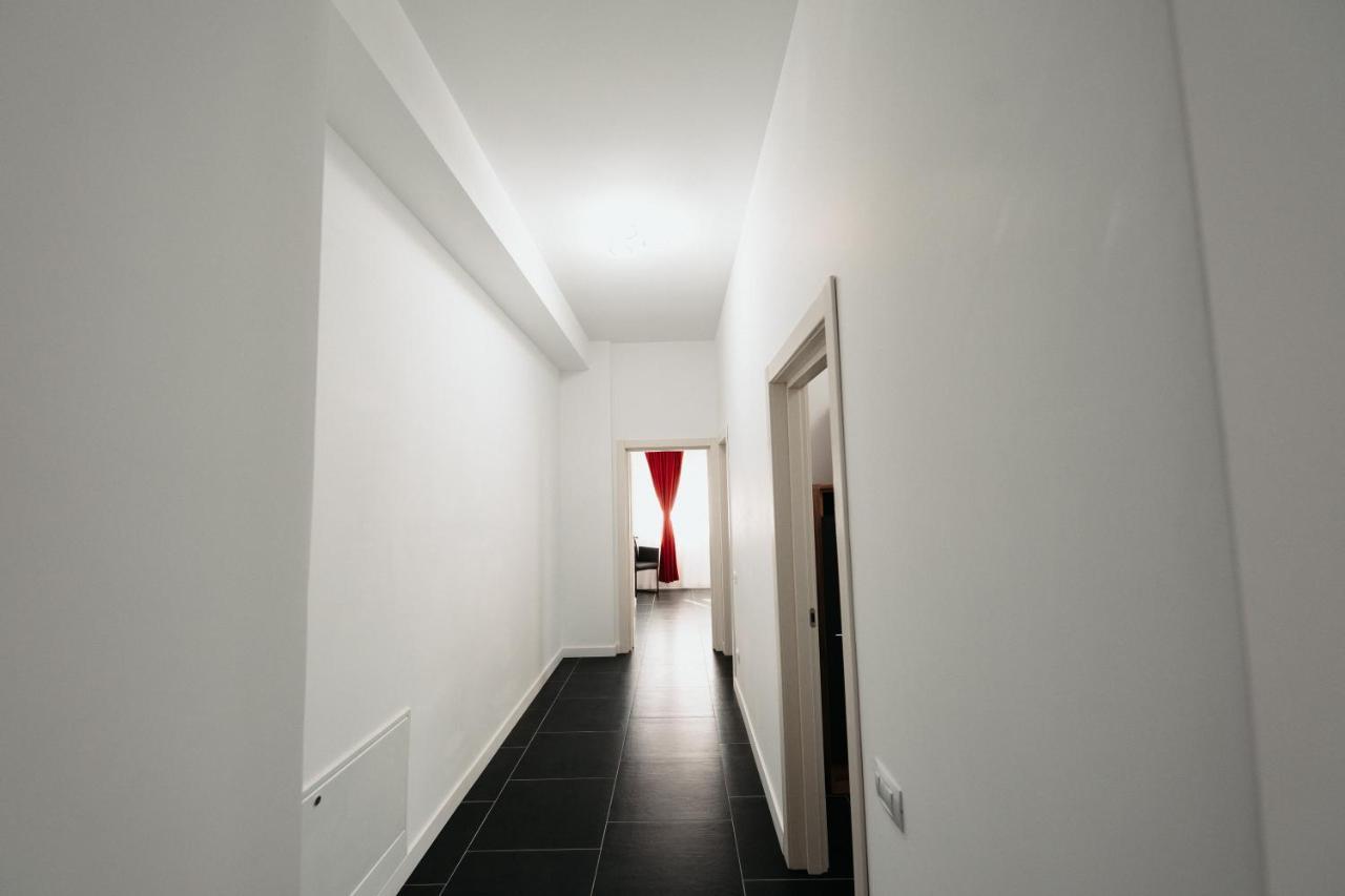 Cozy Aparthotel - Central City Suceava Ngoại thất bức ảnh